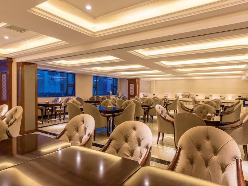 Zhufeng Hotel Чънду Екстериор снимка